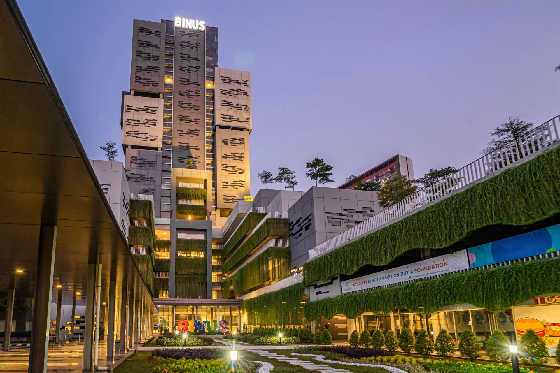 BINUS University Kampus Alam Sutera